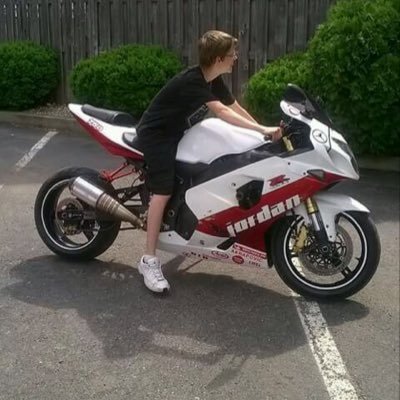 Profile Picture of Jeremy Beck (@jeremybeck88) on Twitter