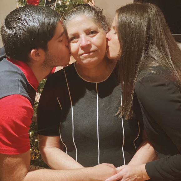 Profile Picture of Eve Morales (@hadems19) on Poshmark