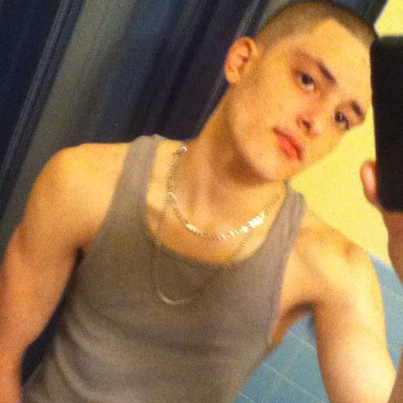 Profile Picture of Aaron Conti (@aaronconti) on Poshmark