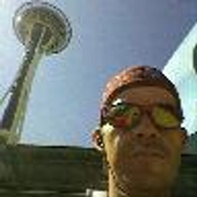 Profile Picture of John Eric Berfanger (@JEricNuthinbus) on Twitter