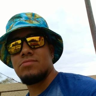 Derek Mendiola - Facebook Profile Picture of Derek Mendiola (@derek.mendiola.92) on Facebook