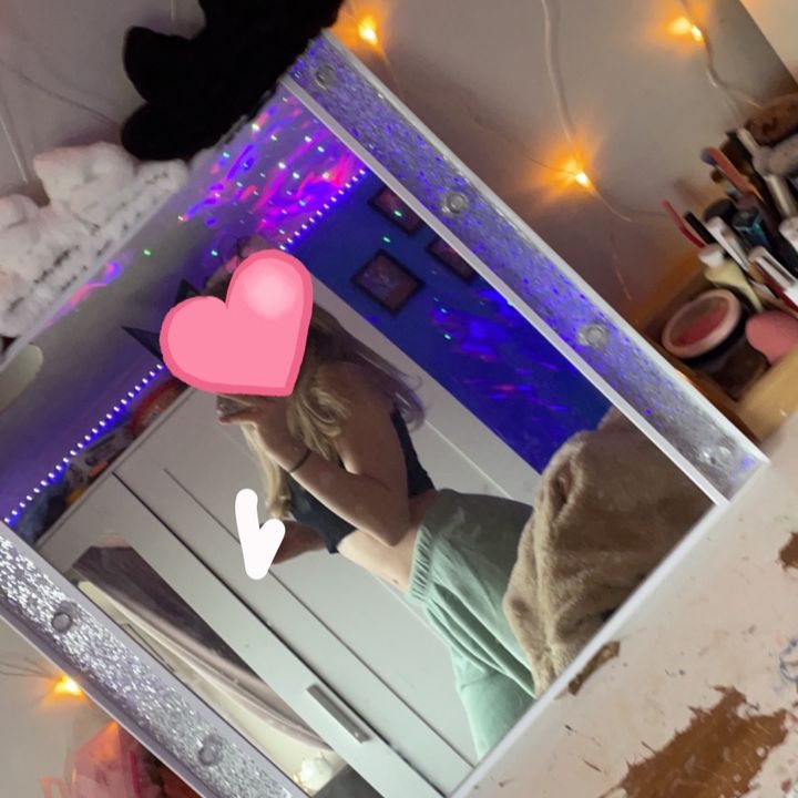 Profile Picture of Heidi 🤍 (@heidi.a11en) on Tiktok