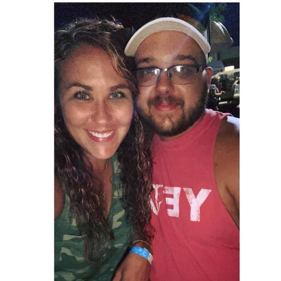 Profile Picture of Kelsey Williams (@wideload14) on Poshmark