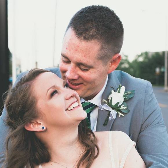 Profile Picture of Daniel Warren (@dwarren009) on Poshmark