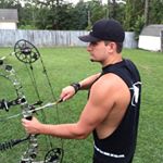 Profile Picture of Derek Jeffery (@bowaddict07) on Instagram