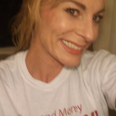Profile Picture of Lynette Thompson (@LZlotagorah) on Twitter