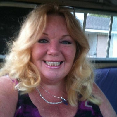 Profile Picture of Mary Martindale (@MaryKattprints1) on Twitter