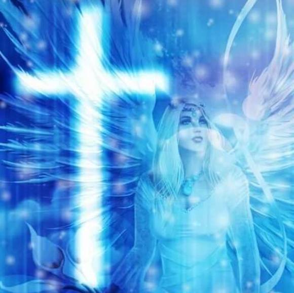 Profile Picture of Christy Apalatea (@chrisapalatea) on Poshmark