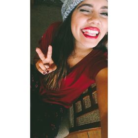 Profile Picture of Christina Encinas (@tinaencinas) on Pinterest