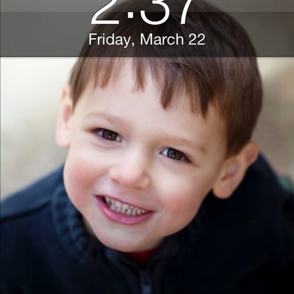 Profile Picture of Laura Bergerson (@laurabergerson) on Poshmark