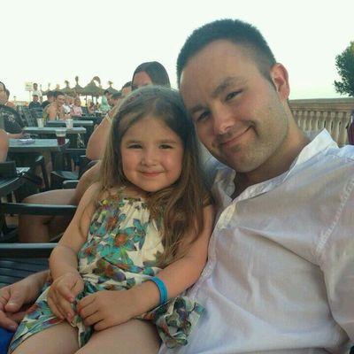 Profile Picture of Andy Giles (@comisAG) on Twitter