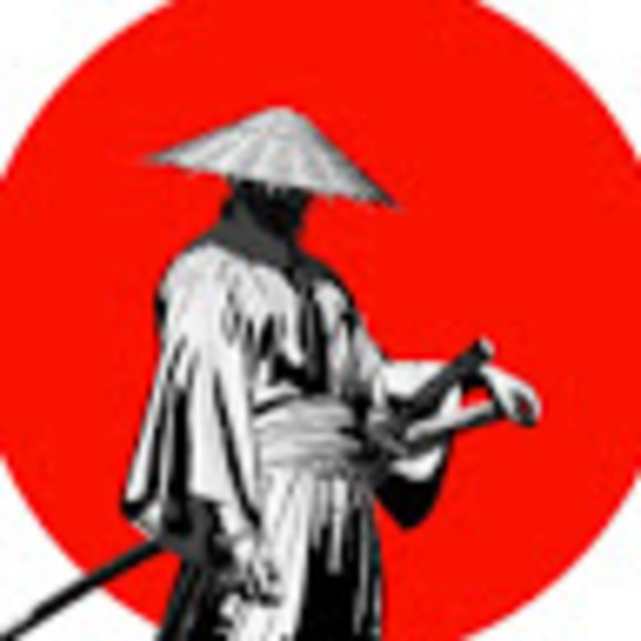 Profile Picture of Damian Felix (@damineji) on Poshmark