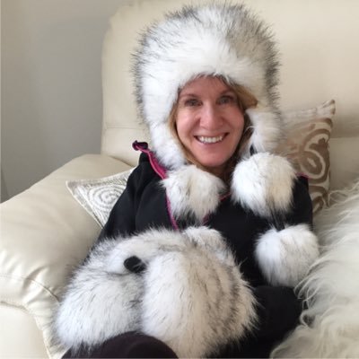 Profile Picture of Kim Thoms (@kimbrthoms) on Twitter