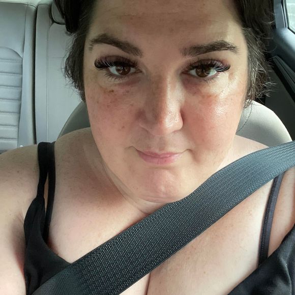 Profile Picture of Deb Mitchell (@debmitchell257) on Poshmark