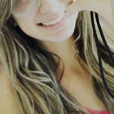 Profile Picture of Lara Dias (@laradias27) on Twitter