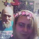 Profile Picture of Shell Jones (@marshelleanddoug) on Instagram