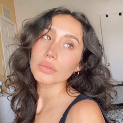 Profile Picture of Clarisa (@clarisadiaz05) on Twitter
