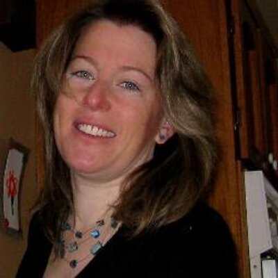 Profile Picture of Caroline Labbé (@MmeClabbe) on Twitter