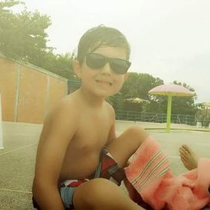 Profile Picture of Yolanda Serna Cañola (@CanolaSerna) on Twitter