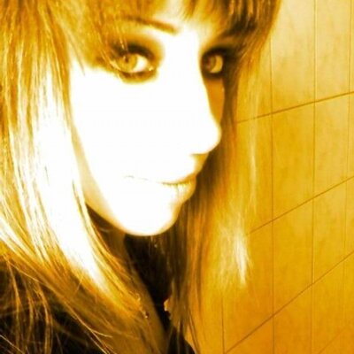 Profile Picture of Nadja Klatt (@CrystalChild_) on Twitter