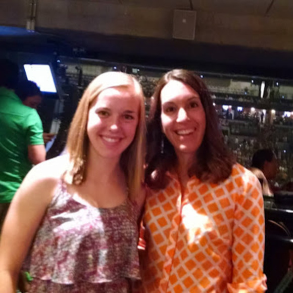 Profile Picture of Melissa Arbogast (@melissaarbog740) on Poshmark