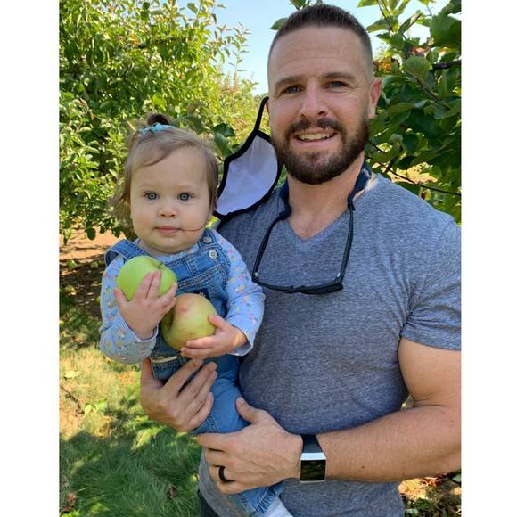 Profile Picture of Matthew Rooney (@matthewrooney) on Poshmark