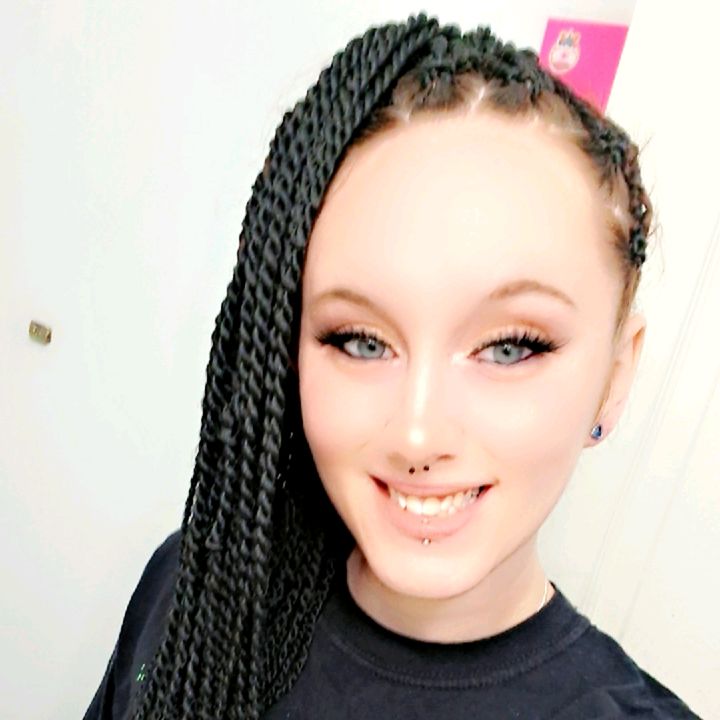 Profile Picture of Robin (@stevensrobin03) on Tiktok