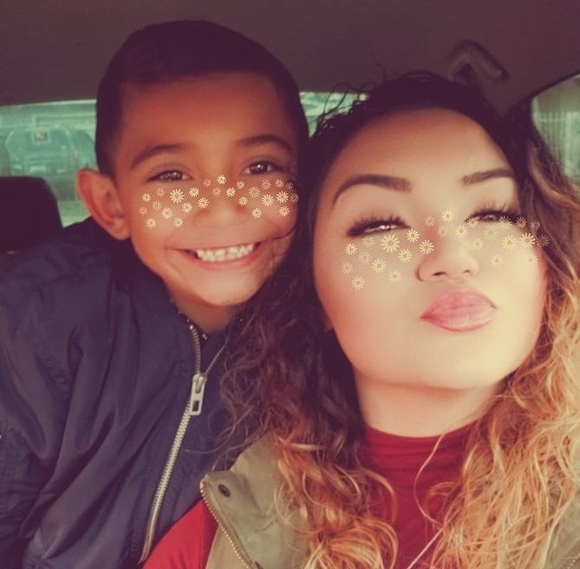 Profile Picture of Mari Silva (@marisilva435) on Poshmark