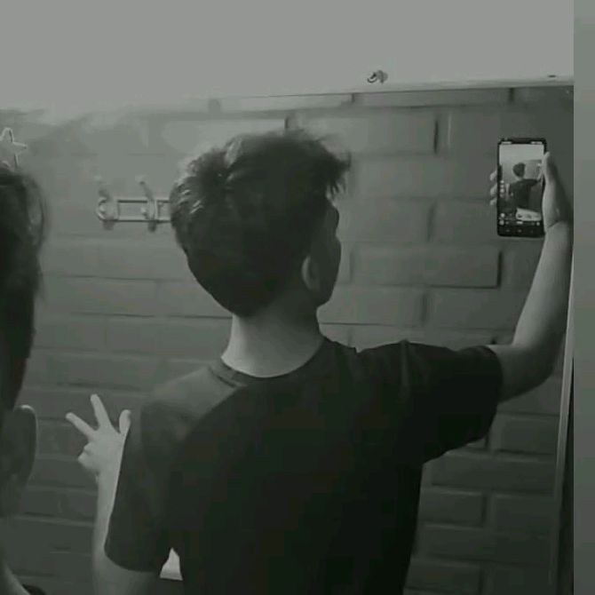 Profile Picture of Nicolas Guzman (@nikohoz) on Tiktok