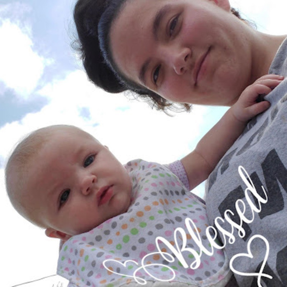 Profile Picture of Katelynn Linde (@katelynn00626) on Poshmark