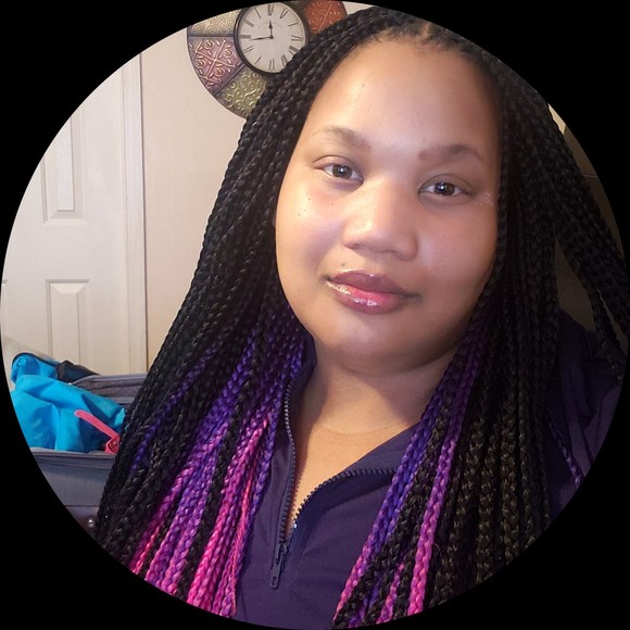 Profile Picture of Jasmine Shepard (@jdkshepard) on Poshmark