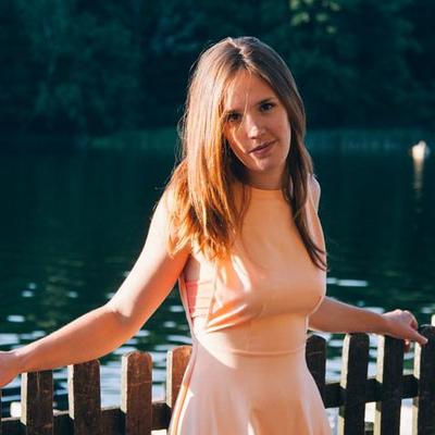 Profile Picture of Léa Richard (@leavrichard) on Twitter