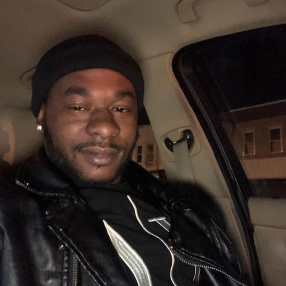 Profile Picture of Kareem Carter (@obyrd67) on Poshmark