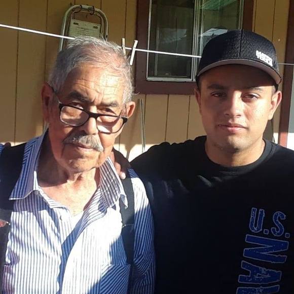 Mike Murrietta - Poshmark Profile Picture of Mike Murrietta (@mmurrietta1553) on Poshmark