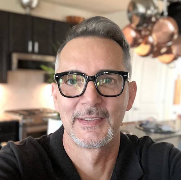 Profile Picture of John Tomasine-fuentes (@jatomasine) on Poshmark