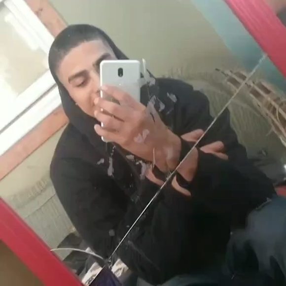 Profile Picture of Luis Guzman (@luisguzman231) on Poshmark