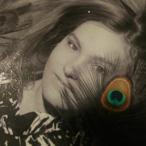 Profile Picture of Monica Findlay (@monicafindlay) on Poshmark