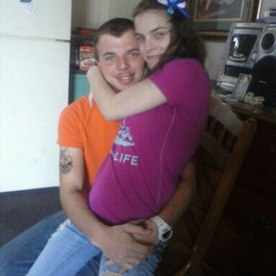 Profile Picture of Shelli Foster (@shellifoster83) on Twitter