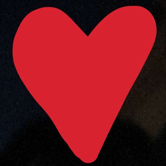 Profile Picture of Katie Guerrero (@katiedoesntcare) on Poshmark