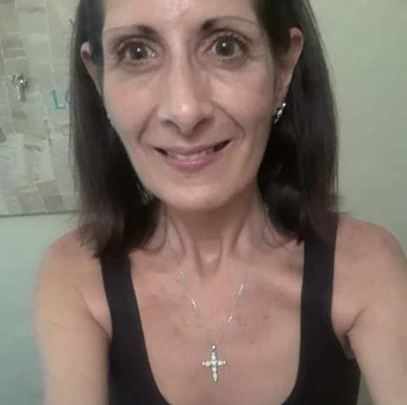 Profile Picture of Amanda Block (@mandypandy77) on Poshmark