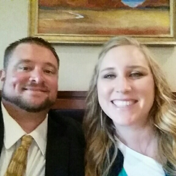Profile Picture of Kristi and carl Avery (@cnote2223) on Poshmark