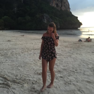 Profile Picture of Isabelle Roberts (@isz__roberts) on Twitter
