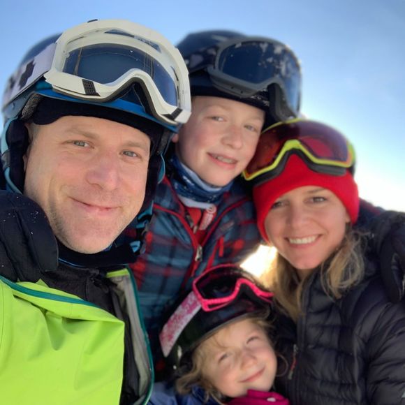 Profile Picture of Karolin König (@karolinkoenig) on Poshmark