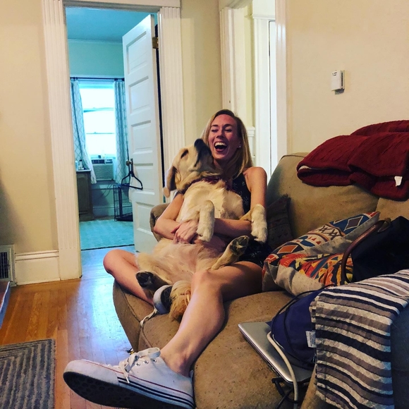 Profile Picture of Kelly Bertenthal (@kbertenthal) on Poshmark