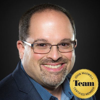 Profile Picture of Ray Stark (@RayAStark) on Twitter