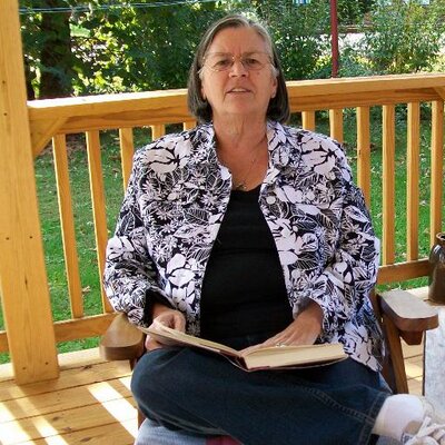 Profile Picture of Susan Osburn-Gordon (@Esue01) on Twitter