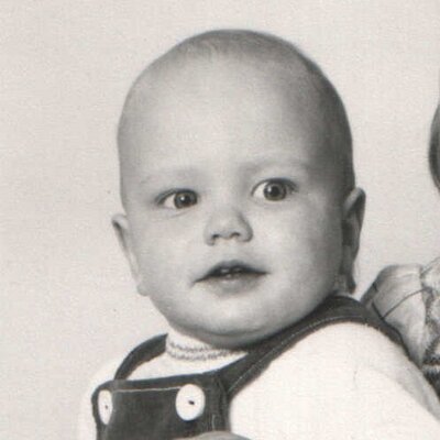 Profile Picture of Robin Kennedy (@robsyouruncle) on Twitter