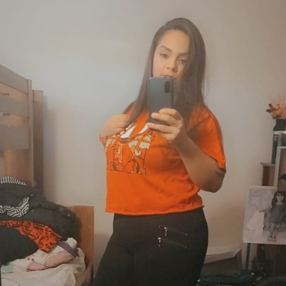 Profile Picture of Maria Ceniceros (@cenicerosmaria) on Poshmark