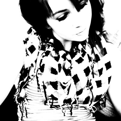 Profile Picture of Katie Gratton (@xKJOx) on Twitter