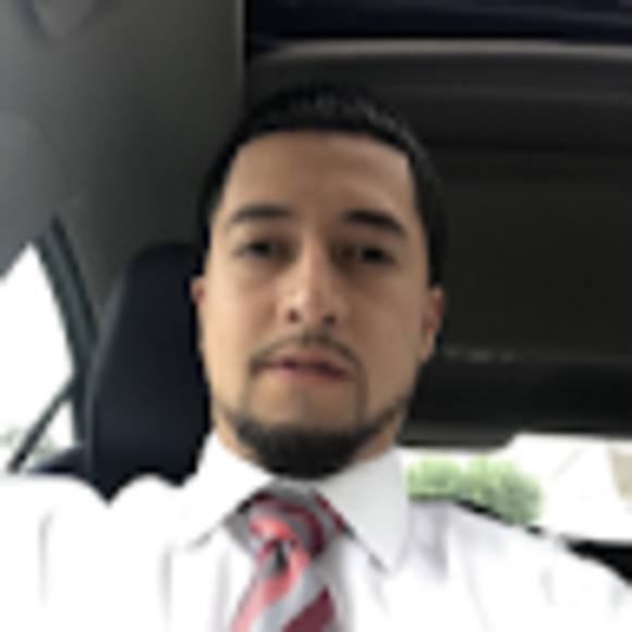 Profile Picture of James Munoz (@jloveslife01) on Poshmark